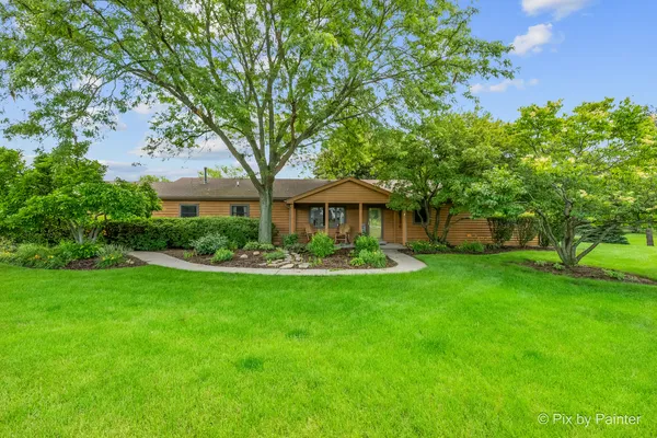 $535,000 | 2116 Pebble Drive, McHenry, IL 60051