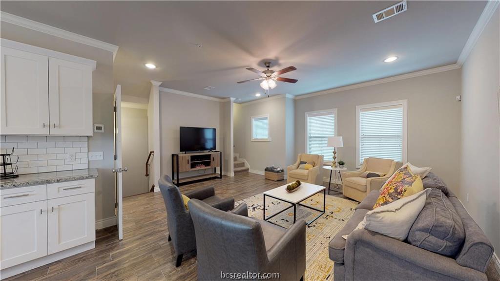 604 Clay Street Bryan, TX 77801 - Photo 14 of 16