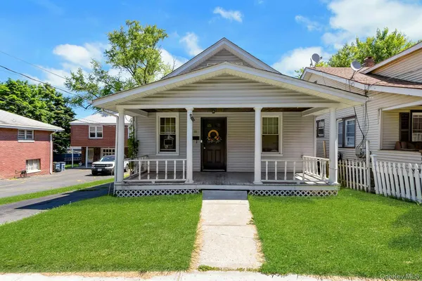 $399,999 | 91 Clove Avenue, Haverstraw, NY 10927