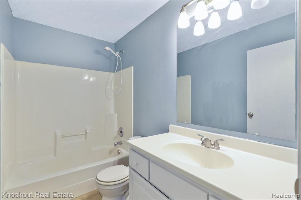 6024 Gunnell Road Millington, MI 48746 - Photo 21 of 35