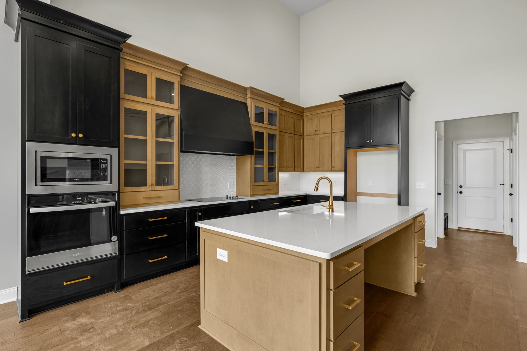 3775 Highship Road Murfreesboro, TN 37130 - Photo 11 of 39 a kitchen that has a sink and a stove in it