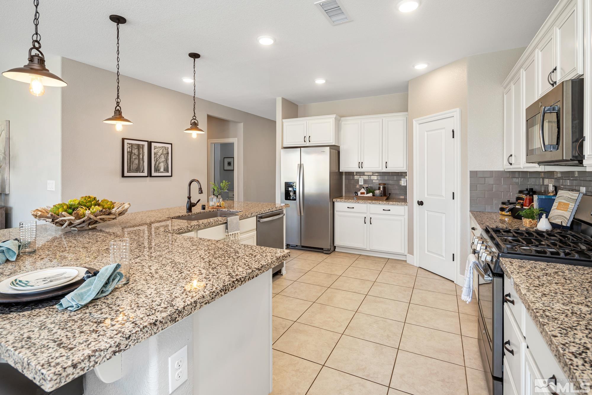 464 Scenic Ridge Drive Reno, NV 89506 - Photo 8 of 21 Photo 8