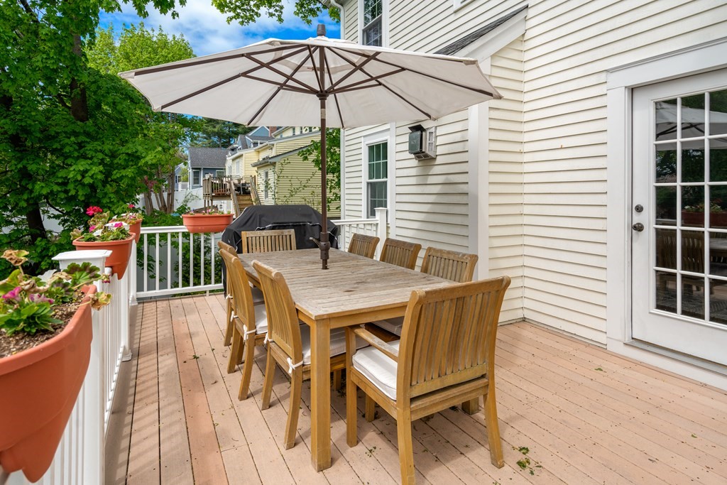 49 Elmwood Road Needham, MA 02492 - Photo 38 of 40