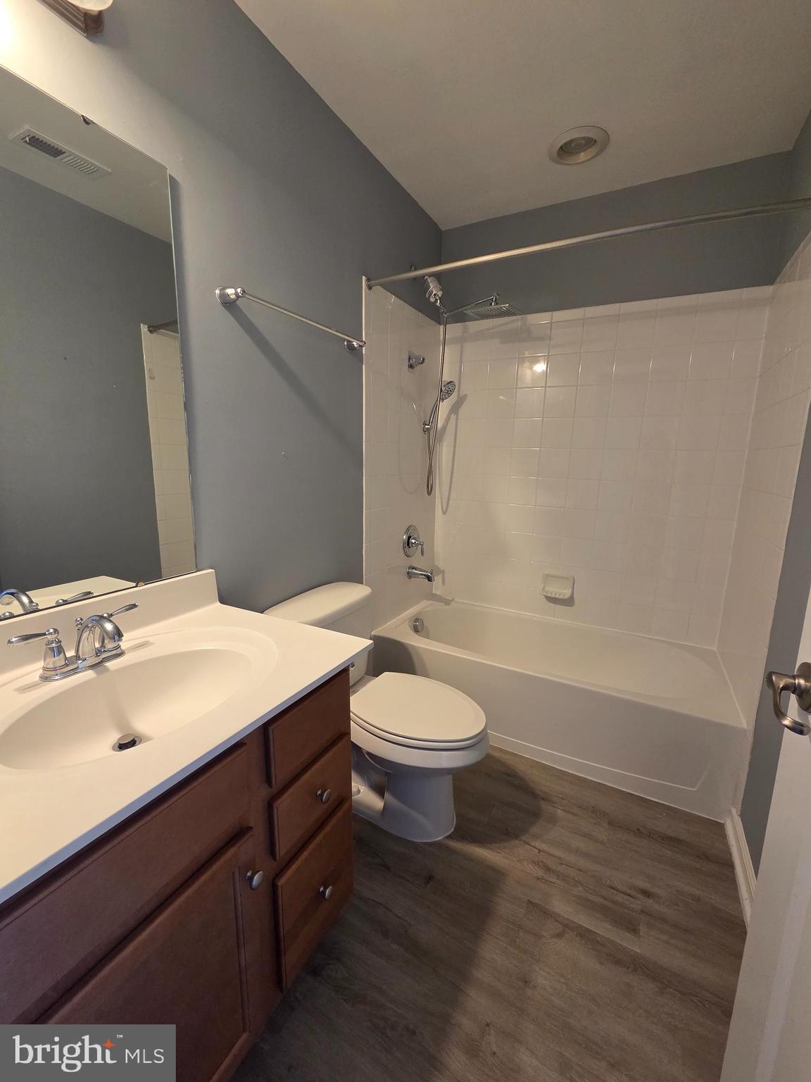 2102 East Oak Road, Unit G2 Vineland, NJ 08361 - Photo 15 of 17 Hallway Bath-3rd level