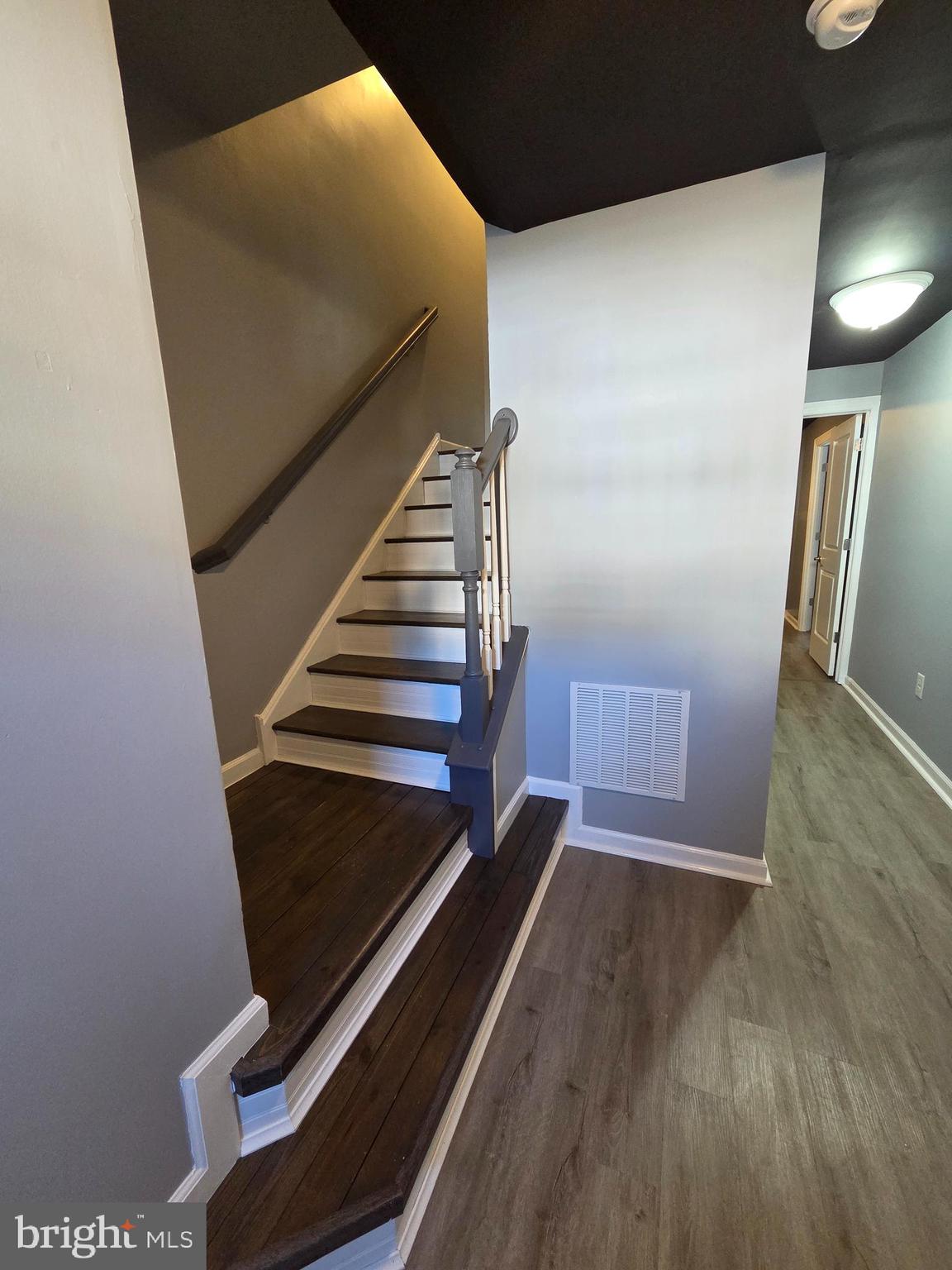 2102 East Oak Road, Unit G2 Vineland, NJ 08361 - Photo 3 of 17 Entrance