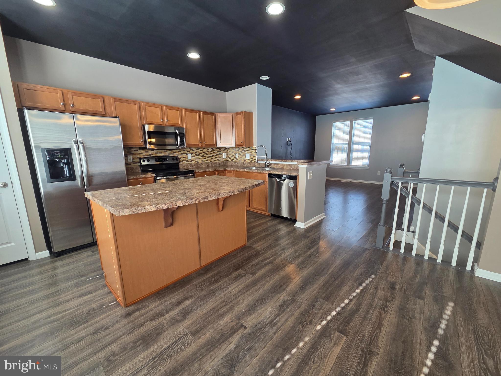 2102 East Oak Road, Unit G2 Vineland, NJ 08361 - Photo 7 of 17 Kitchen-2nd level