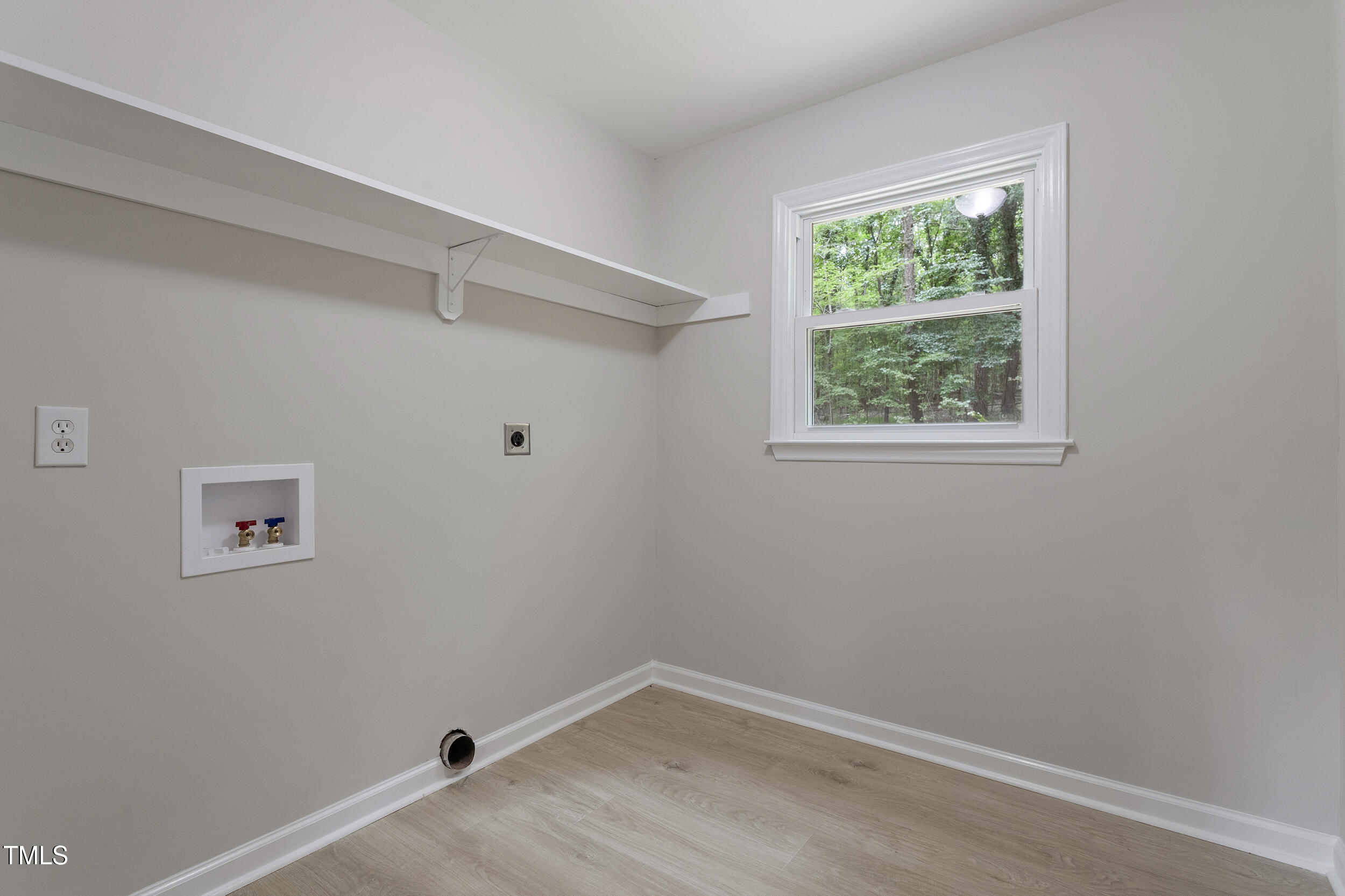 2702 Red Valley Drive Rougemont, NC 27572 - Photo 22 of 25 an empty room with a window