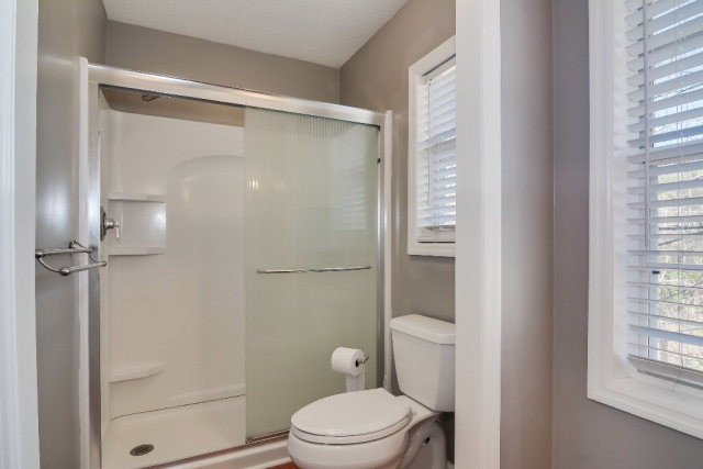 561 Forest Crossing Augusta, GA 30907 - Photo 23 of 37 Owner's Bathroom