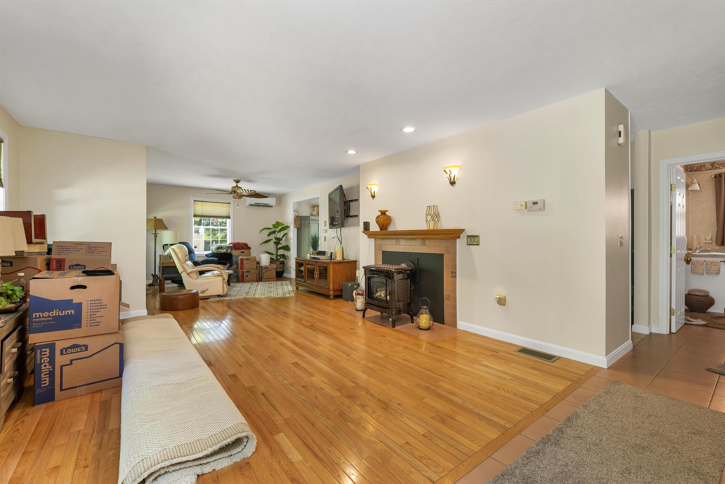 2761 Lake Shore Road, Unit 20 Gilford, NH 03249 - Photo 10 of 28 Gallery Image 10