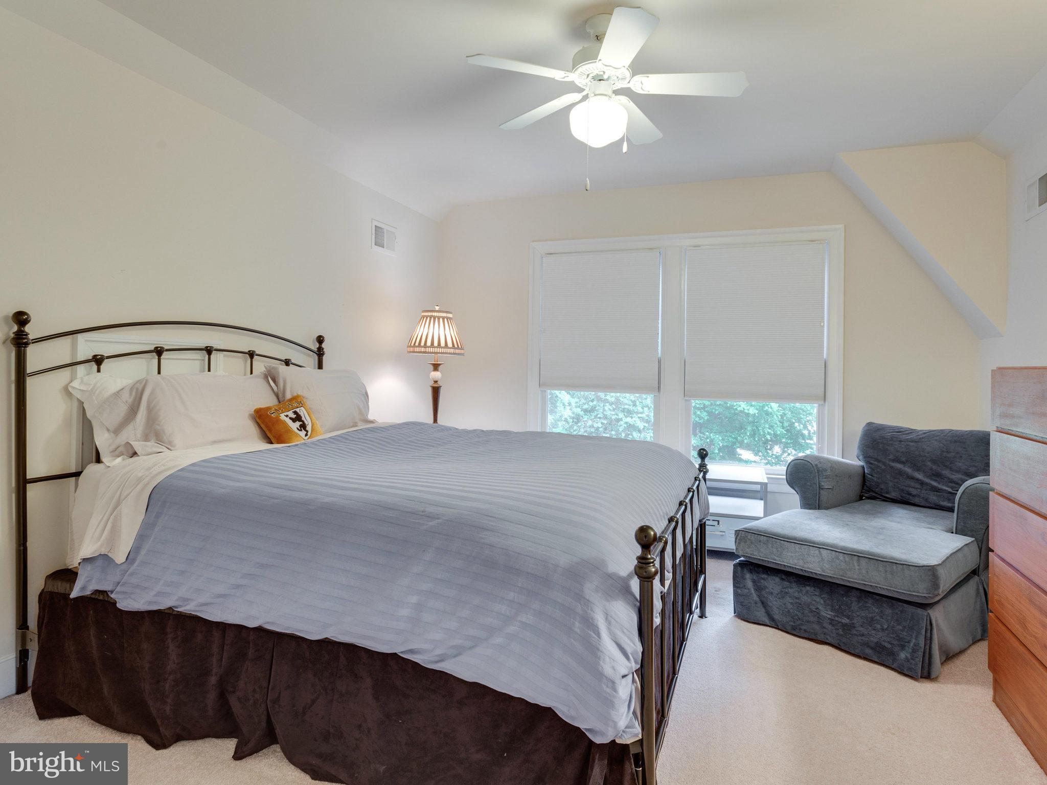 7202 Capitol View Drive McLean, VA 22101 - Photo 20 of 30 Bedroom