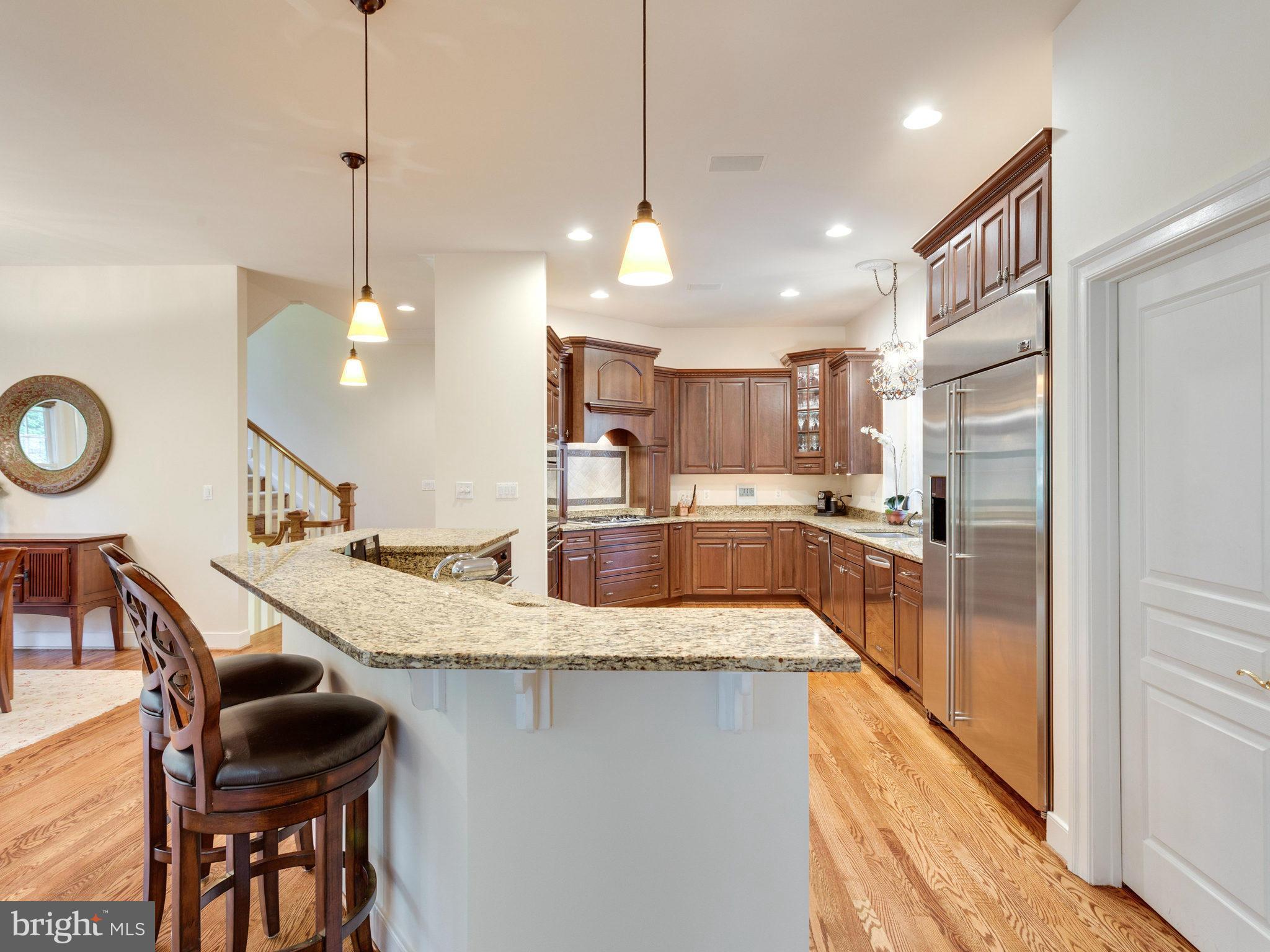 7202 Capitol View Drive McLean, VA 22101 - Photo 8 of 30 Kitchen