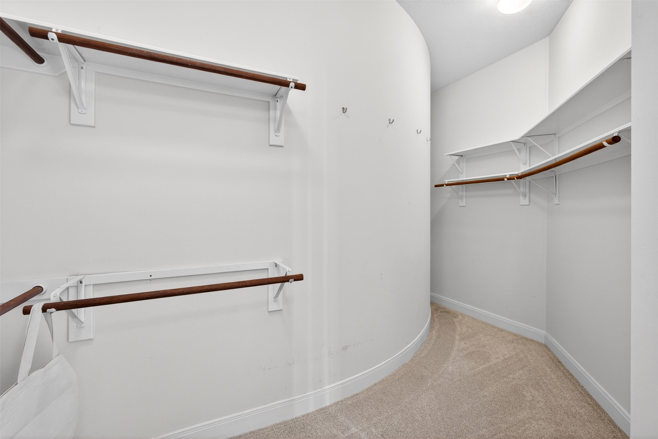 15614 Stable Brook Circle Cypress, TX 77429 - Photo 20 of 48 Primary bedroom walk in closet.