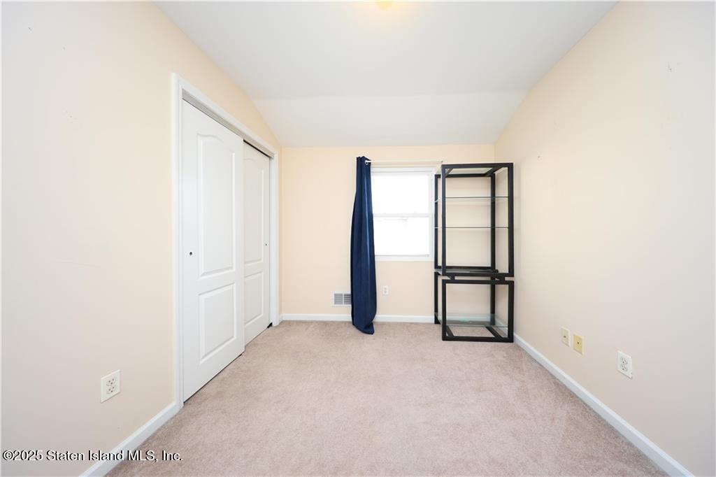 74 Sumner Avenue Staten Island, NY 10314 - Photo 13 of 28 GetMedia (12)