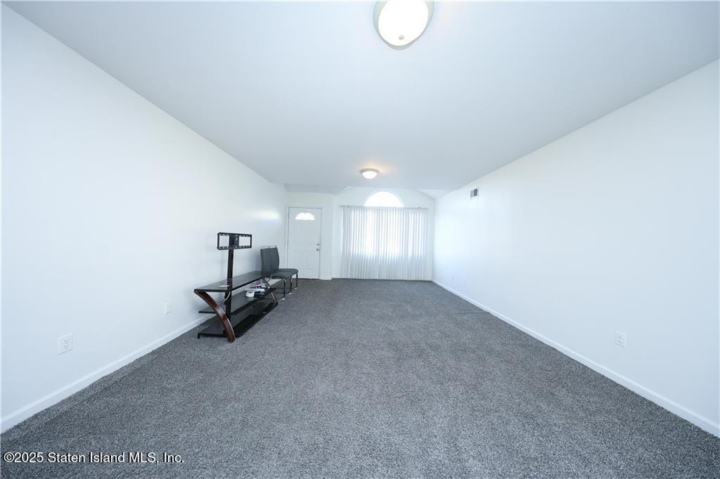 74 Sumner Avenue Staten Island, NY 10314 - Photo 6 of 28 GetMedia (5)