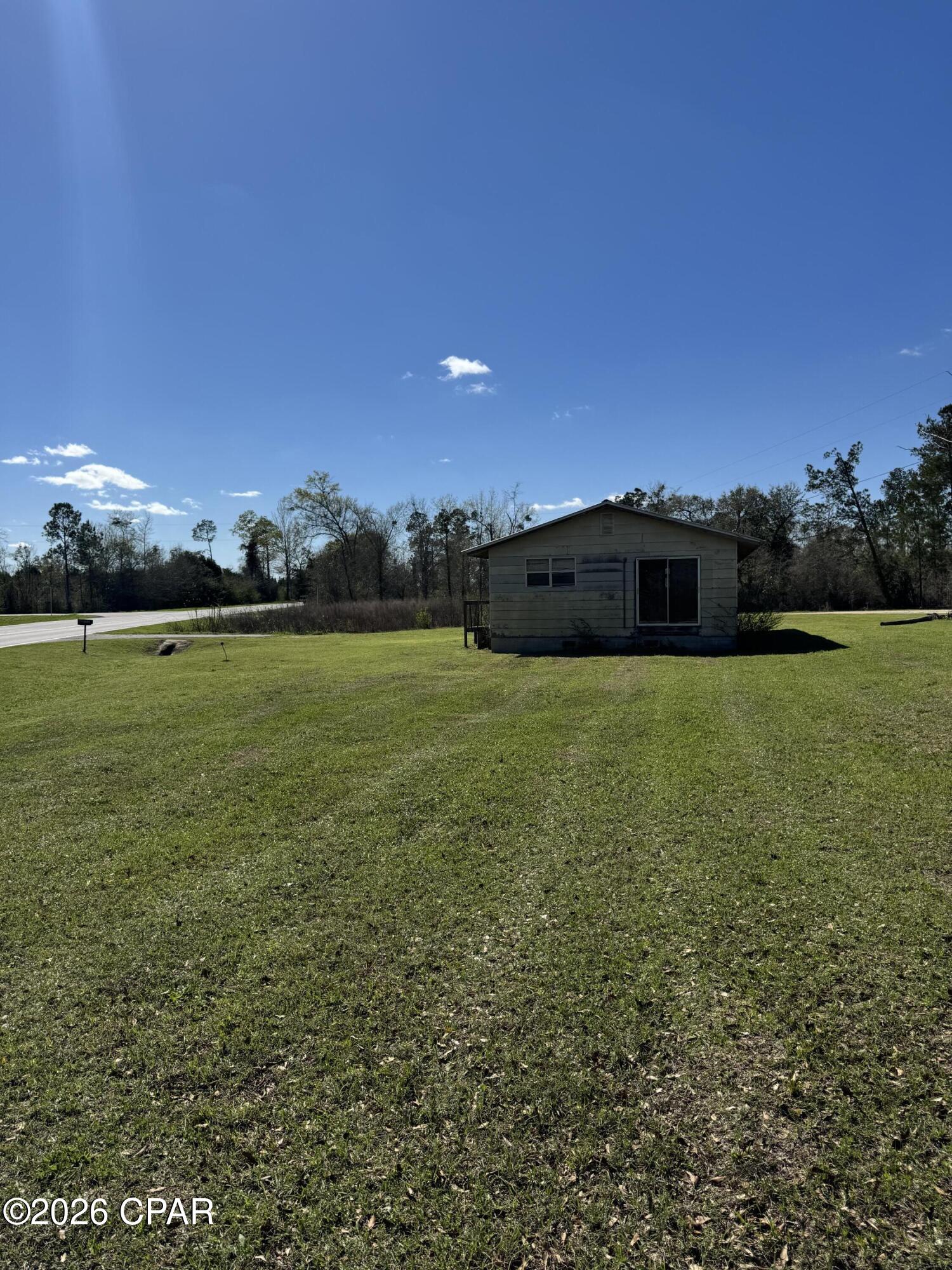 2808 Kynesville Road Cottondale, FL 32431 - Photo 4 of 10