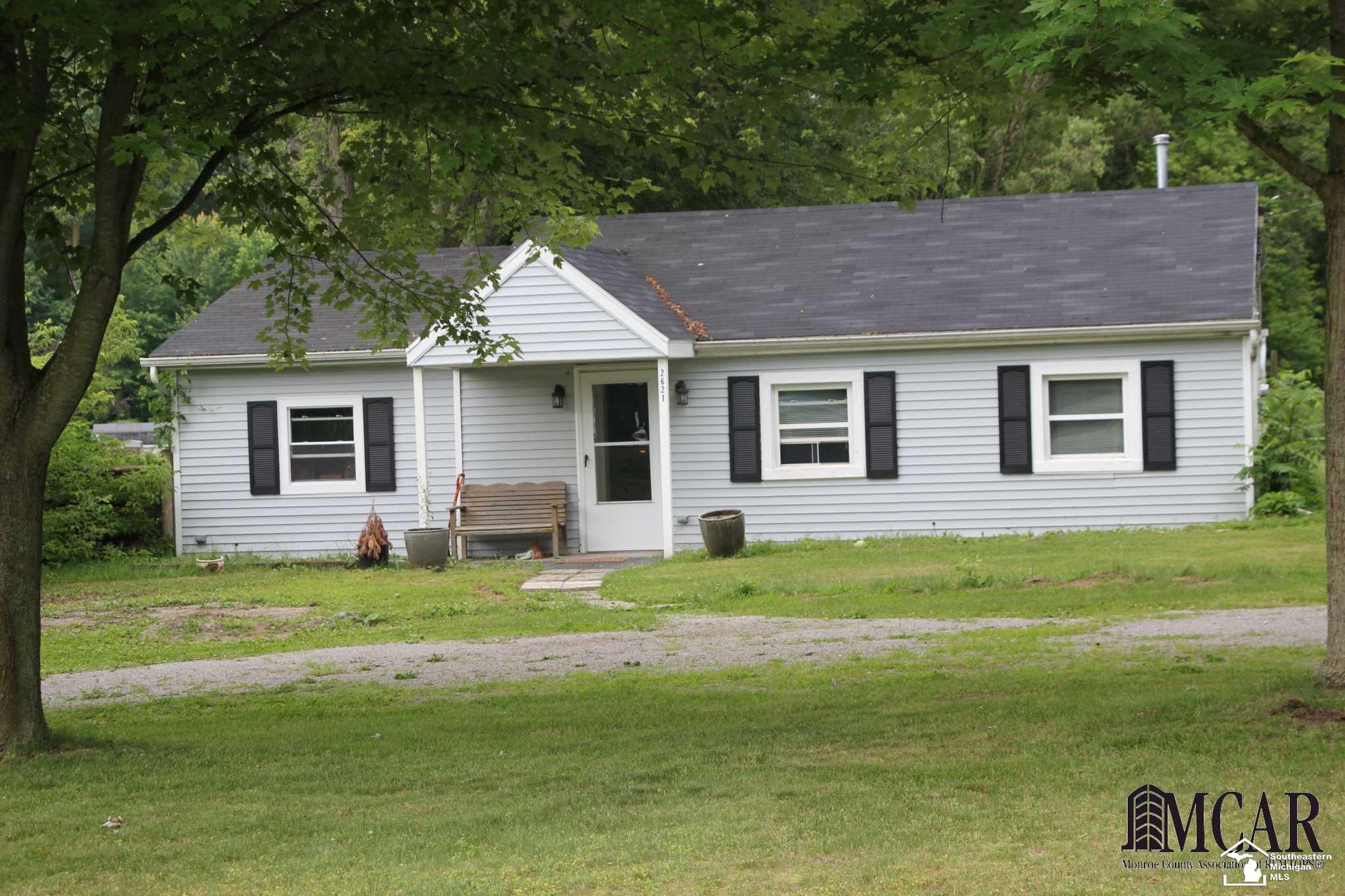 2621 West Erie Road Temperance, MI 48182 - Photo 1 of 21