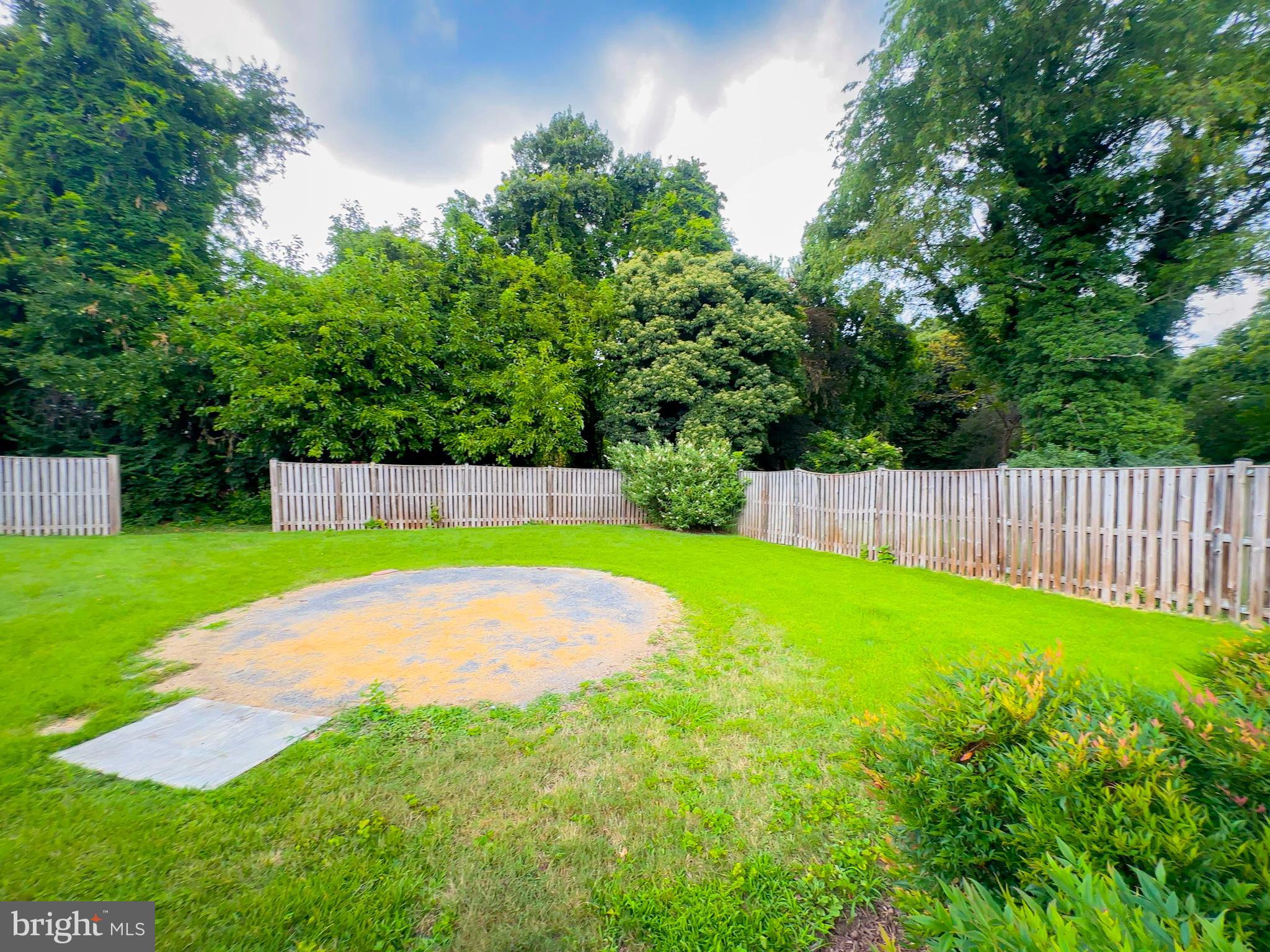 2326 Fairland Road Silver Spring, MD 20904 - Photo 26 of 28 Backyard