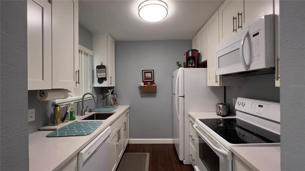 2360 Southwest Archer Road, Unit 304 Gainesville, FL 32608 - Photo 8 of 11