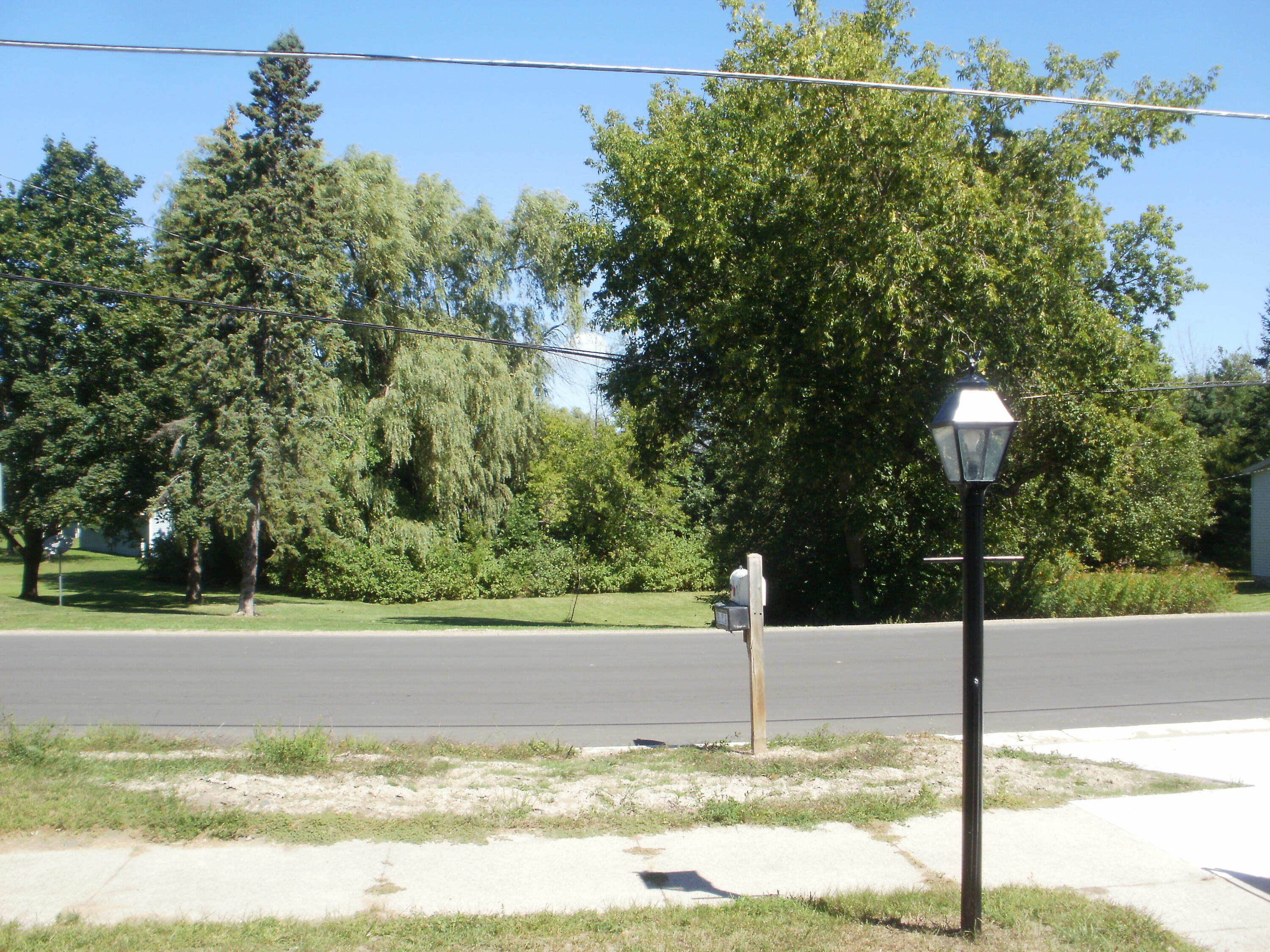 1105 Court Street Cheboygan, MI 49721 - Photo 3 of 51 Gallery Image 3