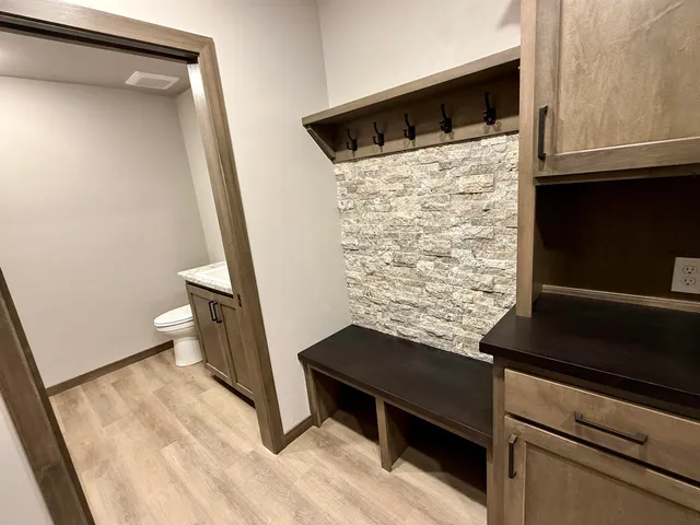 $614,900 | 3811 Cooper Ct Green, Green Bay, WI 54313