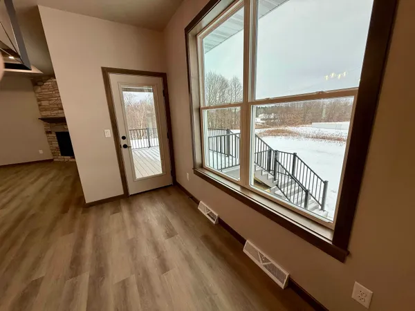 $604,900 | 3811 Cooper Ct Green, Green Bay, WI 54313