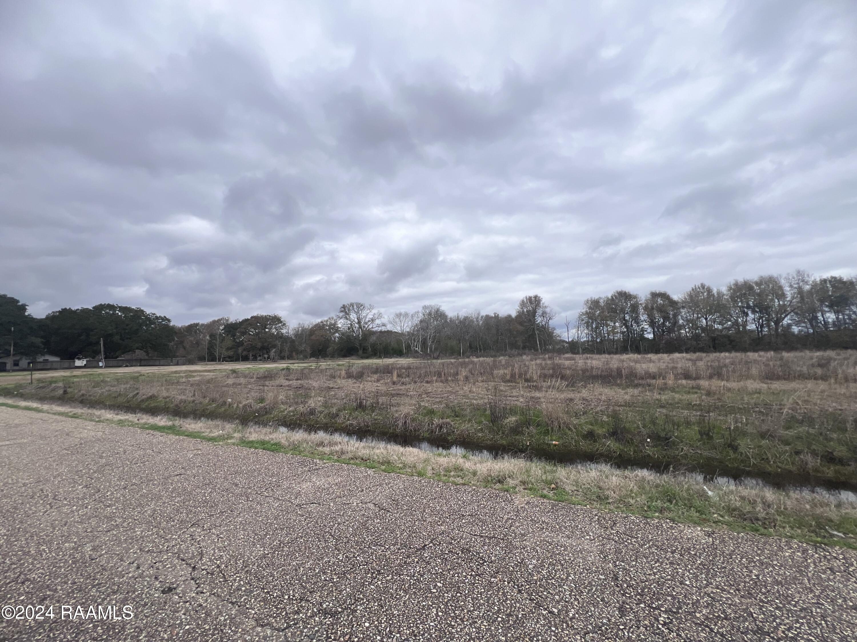 170 Malveaux Road Lafayette, LA 70506 - Photo 3 of 7 IMG_2430