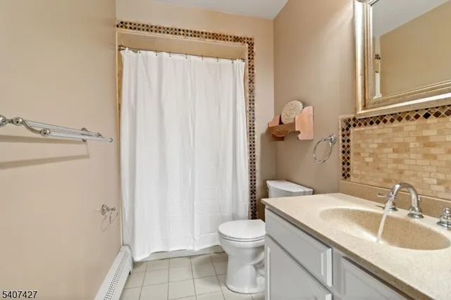 $1,599,999 | 11 Beavers Road, Califon, NJ 07830