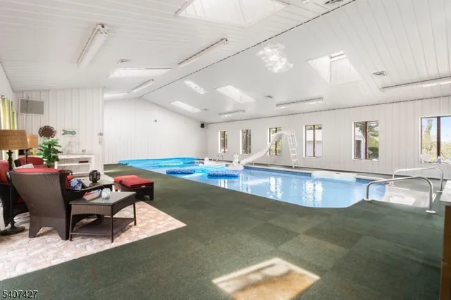 $1,599,999 | 11 Beavers Road, Califon, NJ 07830