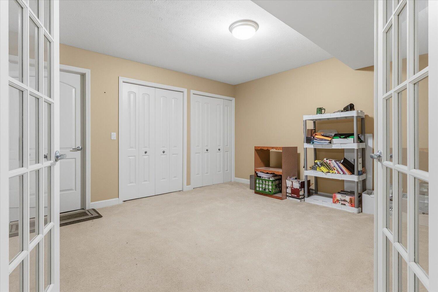 362 Round Hill Road Kalamazoo, MI 49009 - Photo 26 of 43 29-WM362roundhillrd-4