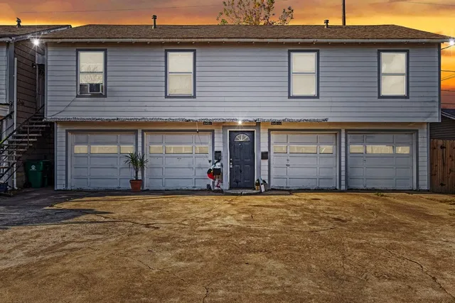 $900 | 8451 1/2 Howard Drive, Houston, TX 77017