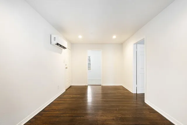 $900 | 8451 1/2 Howard Drive, Houston, TX 77017