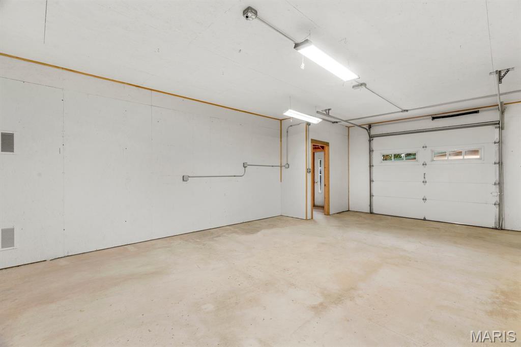 6 Davis Road Troy, MO 63379 - Photo 24 of 43