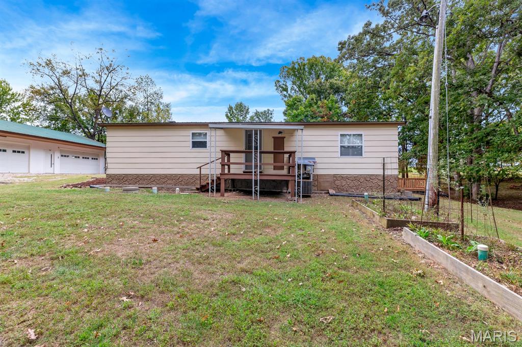 6 Davis Road Troy, MO 63379 - Photo 27 of 43