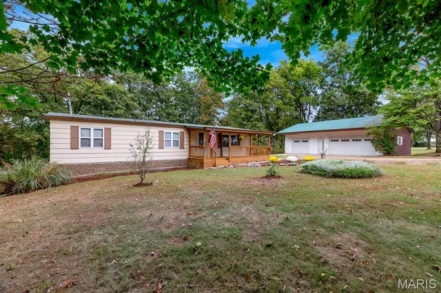 $200,000 | 6 Davis Road, Troy, MO 63379