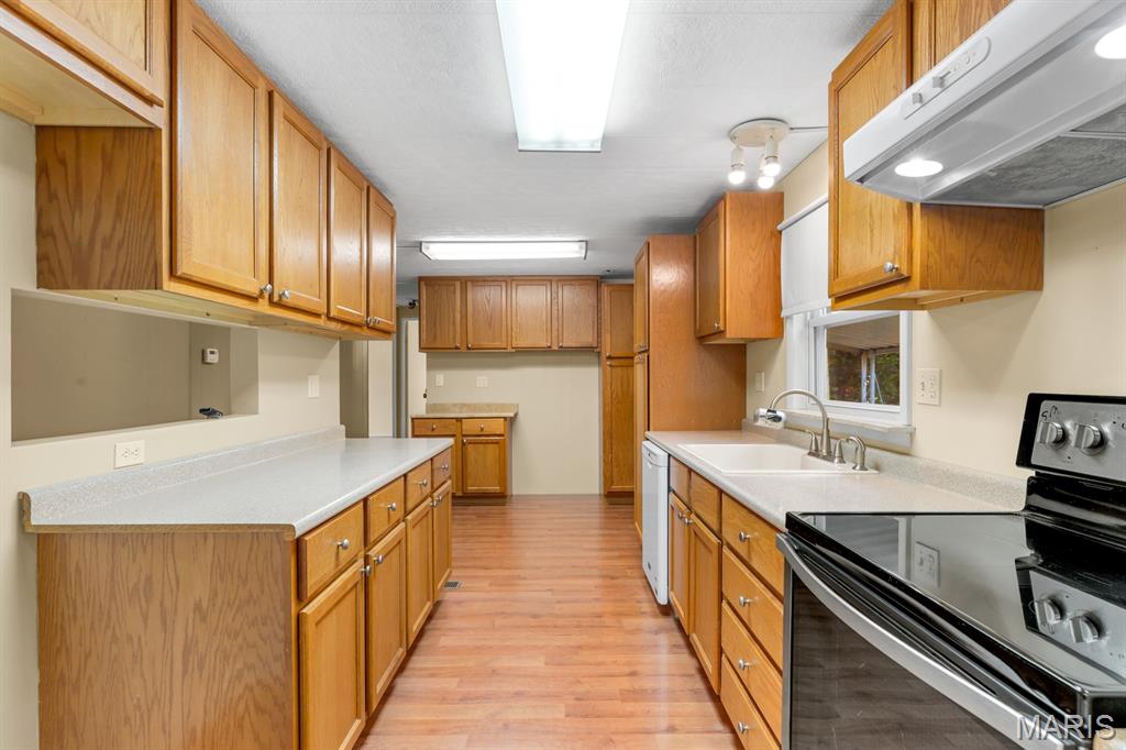 6 Davis Road Troy, MO 63379 - Photo 10 of 43