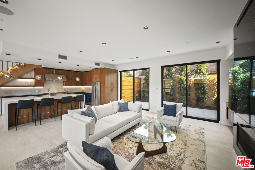 212 Bay Street, Unit 102 Santa Monica, CA 90405 - Photo 26 of 43