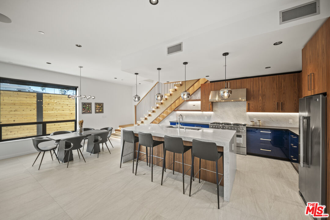 212 Bay Street, Unit 102 Santa Monica, CA 90405 - Photo 29 of 43