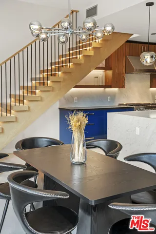 $2,525,000 | 212 Bay Street, Unit 102, Santa Monica, CA 90405