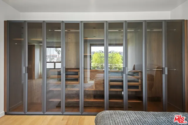 $2,525,000 | 212 Bay Street, Unit 102, Santa Monica, CA 90405