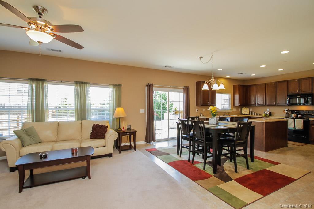 6510 Ridgeview Commons Drive Charlotte, NC 28269 - Photo 7 of 24 Gallery Image 7
