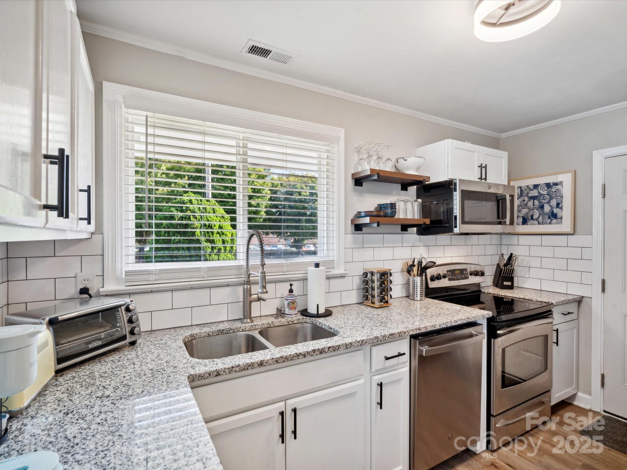 1539 Walton Road Charlotte, NC 28208 - Photo 29 of 46 Gallery Image 29
