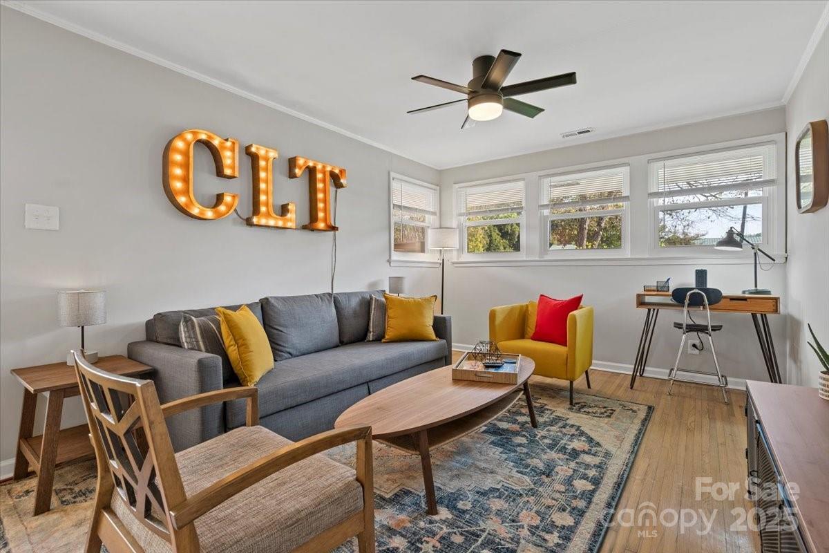1539 Walton Road Charlotte, NC 28208 - Photo 3 of 46 Gallery Image 3