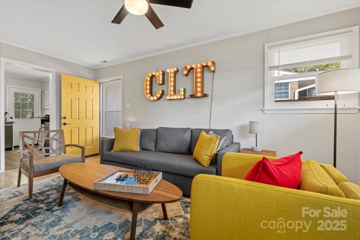 1539 Walton Road Charlotte, NC 28208 - Photo 5 of 46 Gallery Image 5