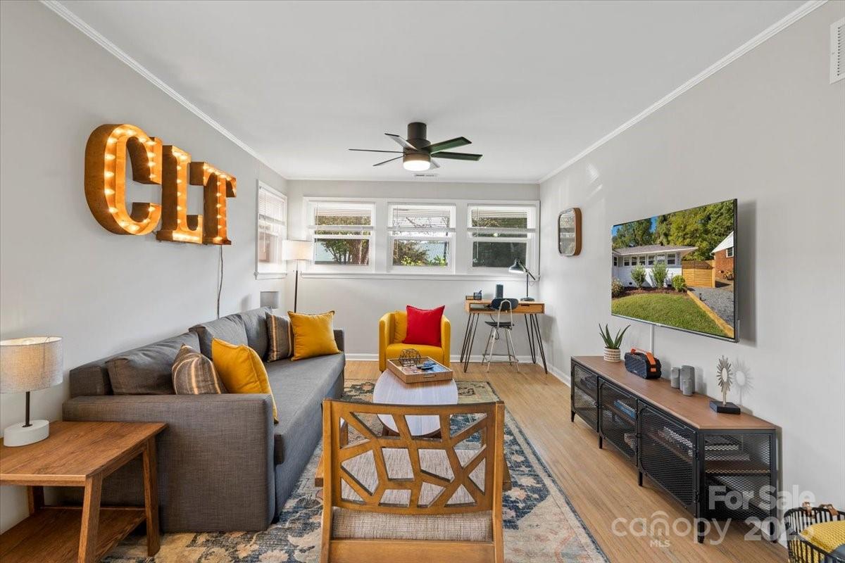 1539 Walton Road Charlotte, NC 28208 - Photo 6 of 46 Gallery Image 6