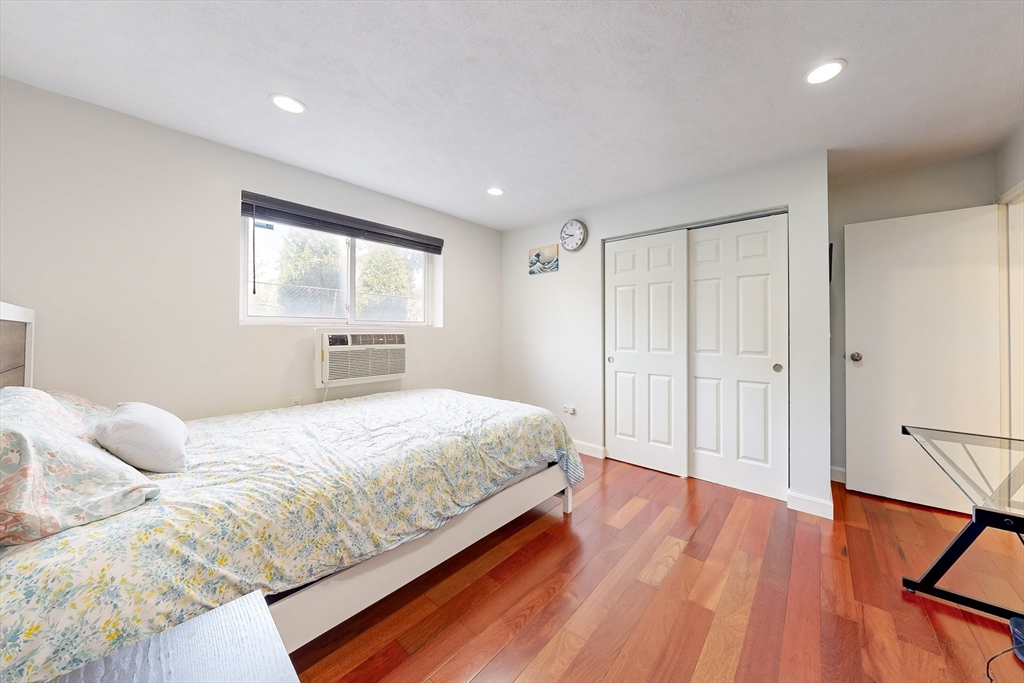 383 Langley Road, Unit 3 Newton, MA 02459 - Photo 7 of 11 Gallery Image 7
