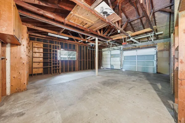 $335,000 | 3560 Sacramento Drive, Redding, CA 96001