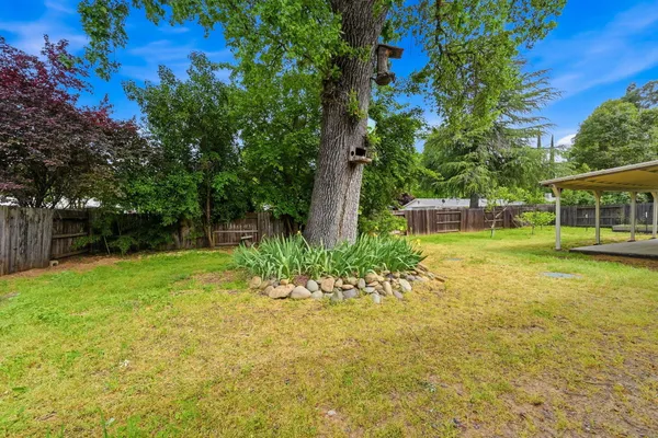 $335,000 | 3560 Sacramento Drive, Redding, CA 96001