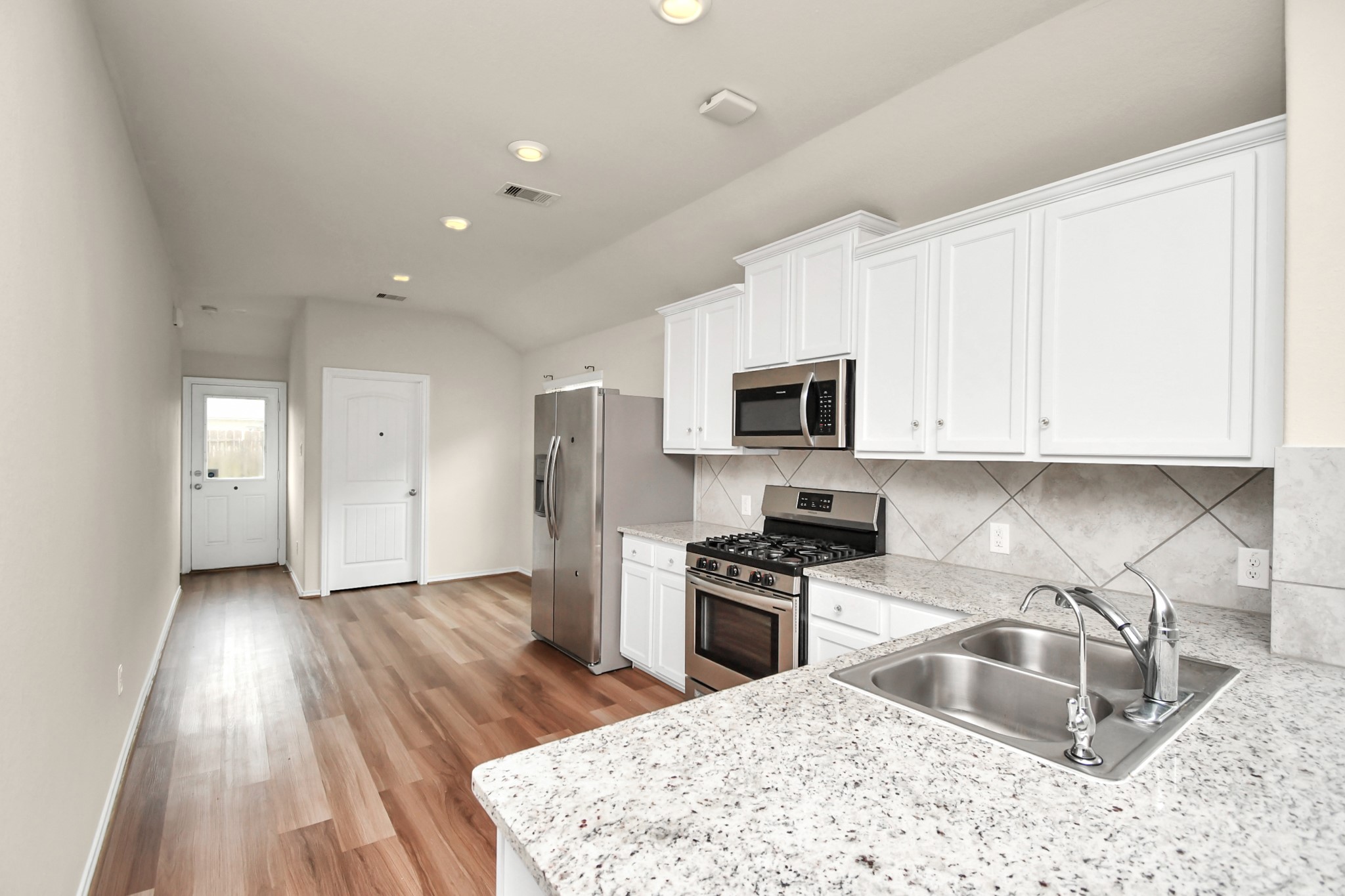 25634 Royal Catchfly Road Katy, TX 77493 - Photo 11 of 34