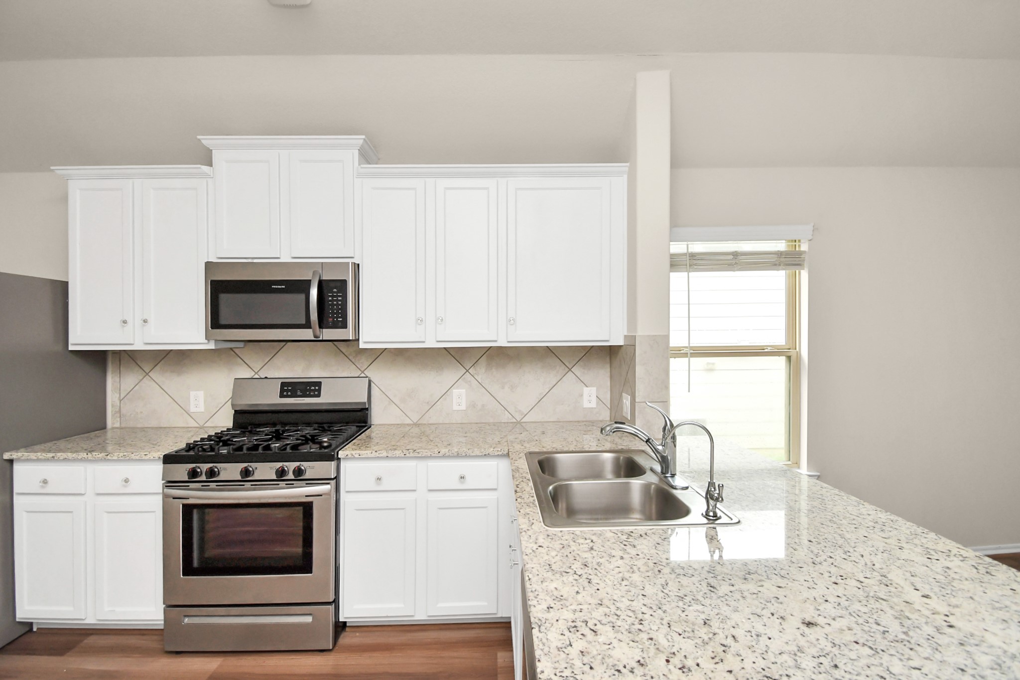 25634 Royal Catchfly Road Katy, TX 77493 - Photo 12 of 34