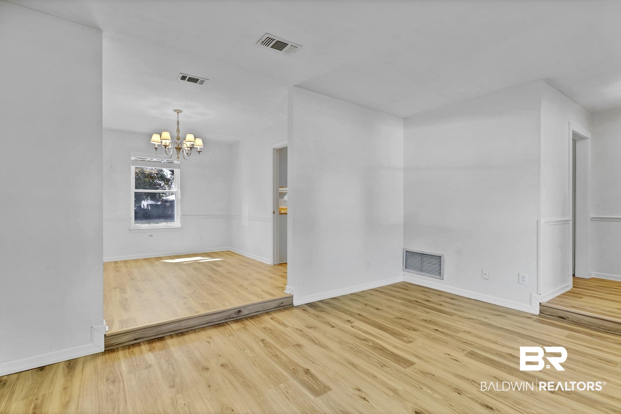 5817 Woodgate Road Mobile, AL 36609 - Photo 16 of 85 Formal Living Room